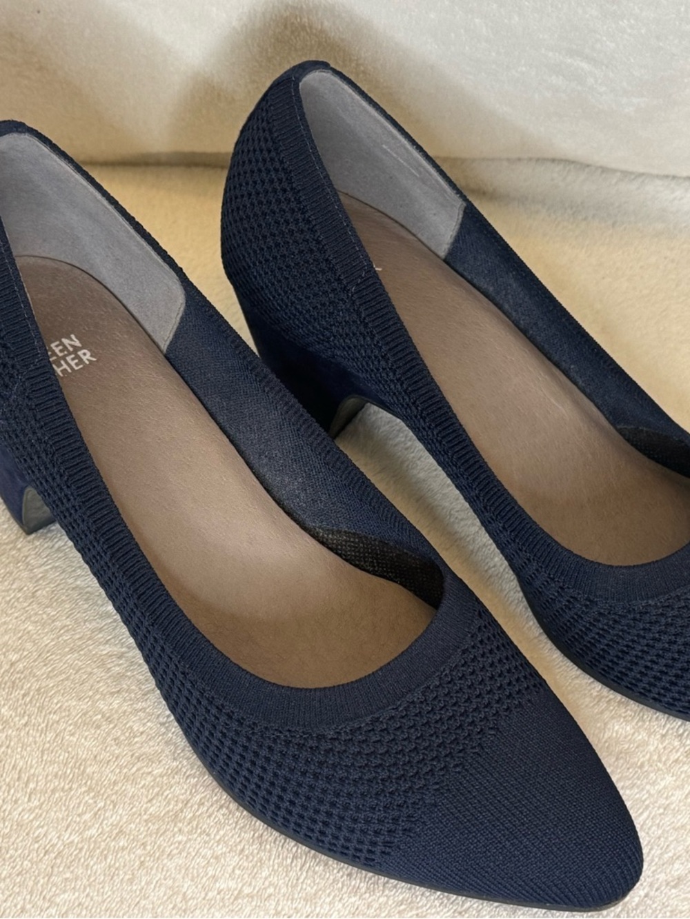 Eileen Fisher Navy Knit Pointed-Toe Block Heel Pumps Career Quiet Luxury Sz 10